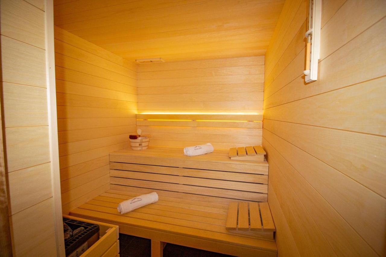 Em Gorce Resort Domki Z Sauna I Jacuzzi Waksmund Exterior foto